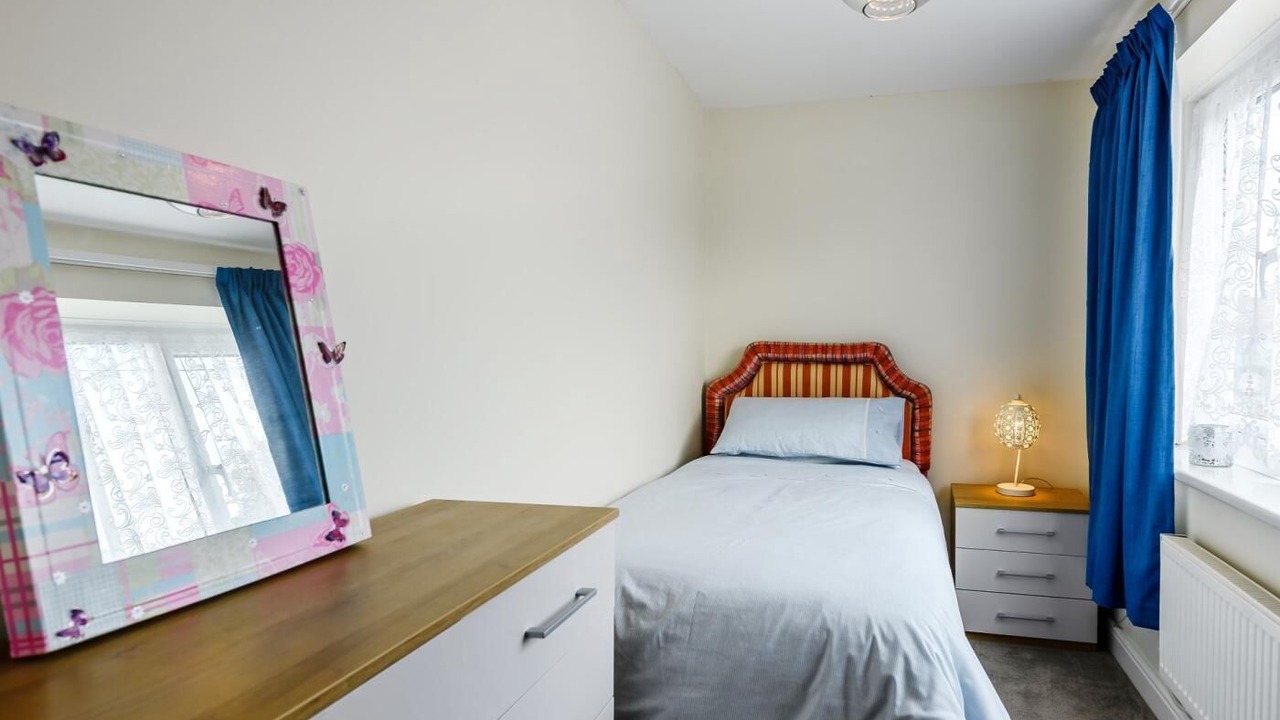 Photo of Bedroom in Chapel Saint Leonards