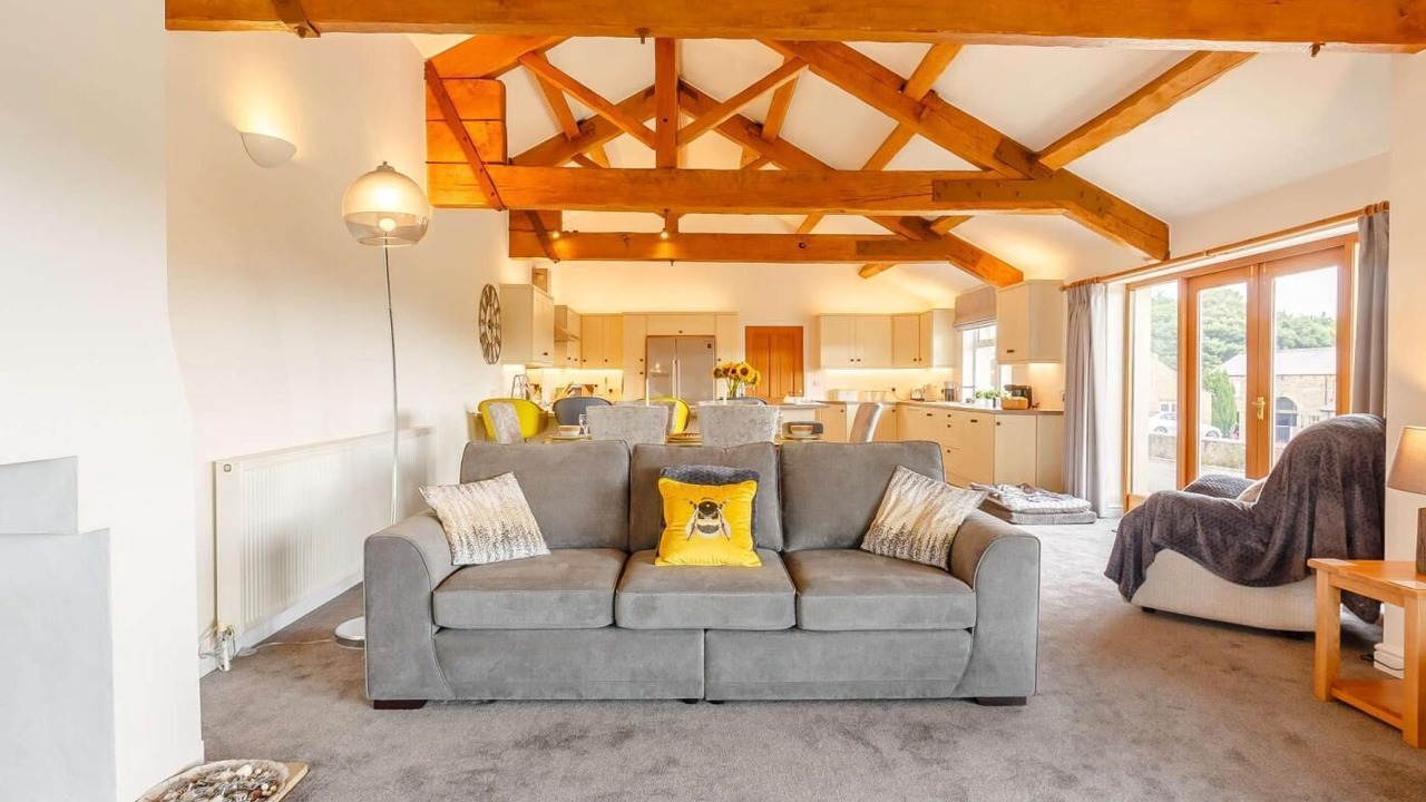 Photo of Livingroom in Hoylandswaine