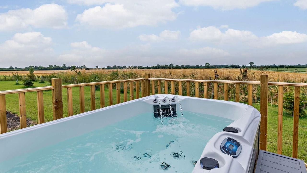 Photo of Outdoor in Holton Le Clay