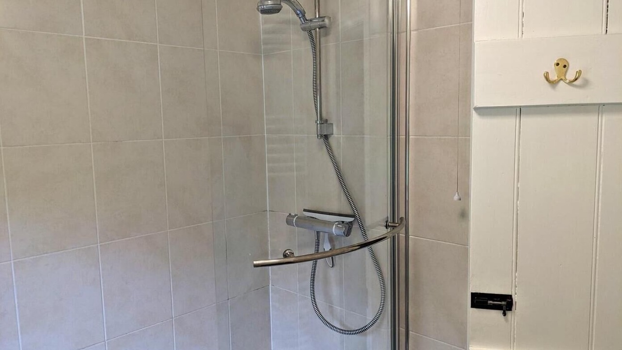 Photo of Bathroom in Alford