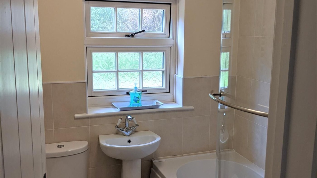 Photo of Bathroom in Alford
