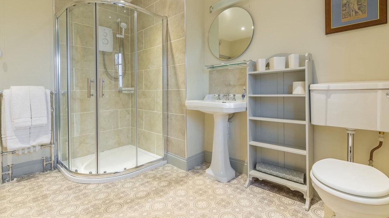 Photo of Bathroom in Ingoldisthorpe