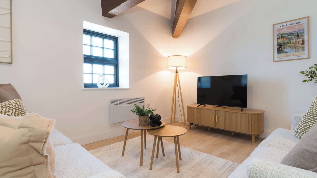 Photo of Livingroom in Newark