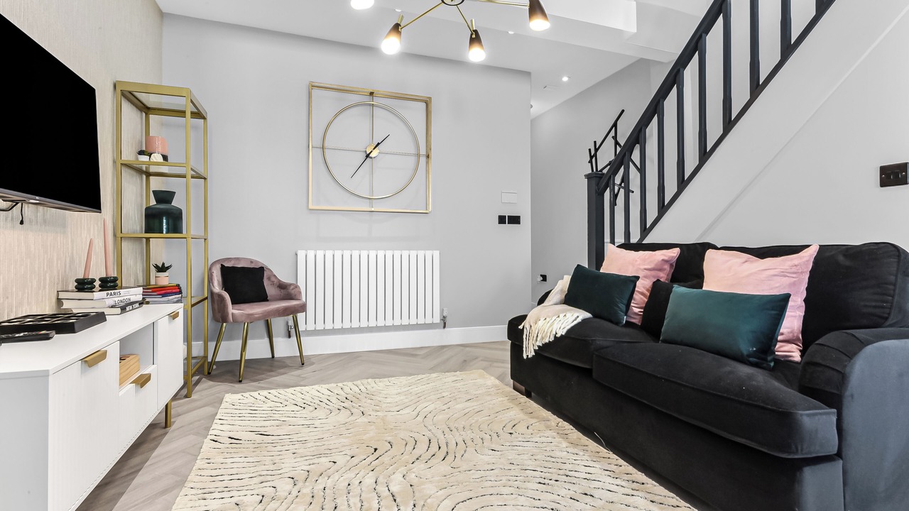 Photo of Livingroom in Turkey Street