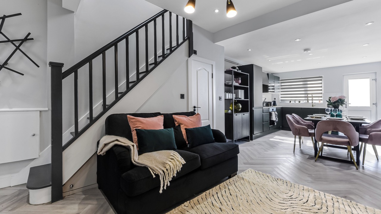 Photo of Livingroom in Turkey Street