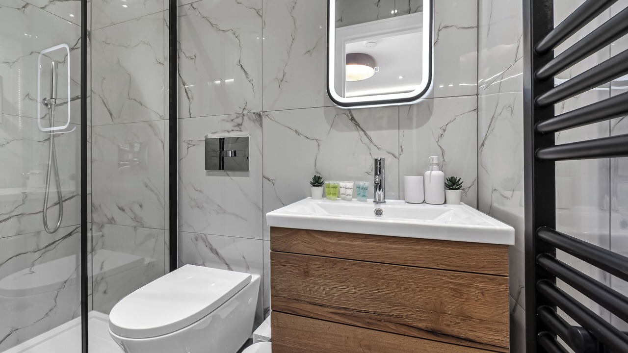 Photo of Bathroom in Turkey Street