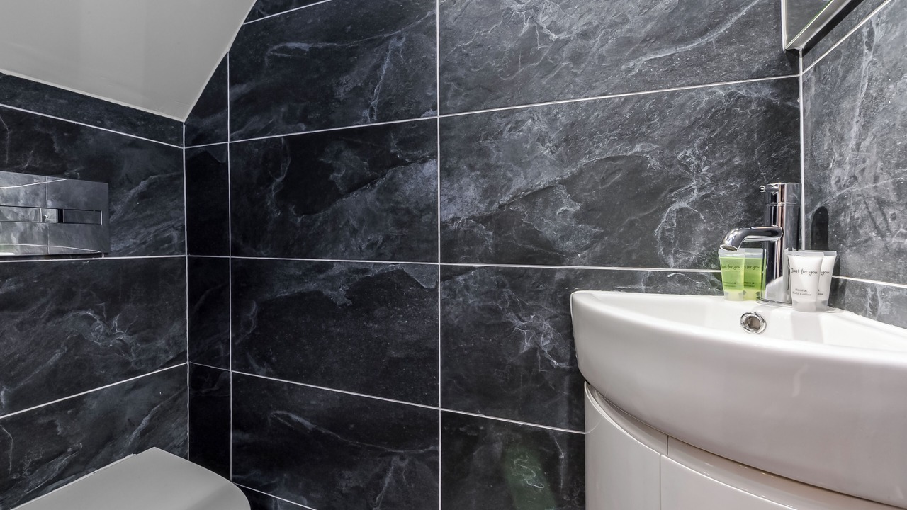 Photo of Bathroom in Turkey Street