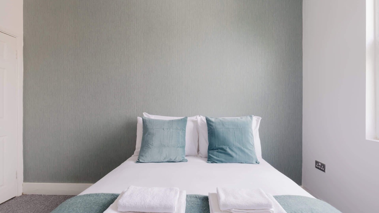 Photo of Bedroom in Harrow Road