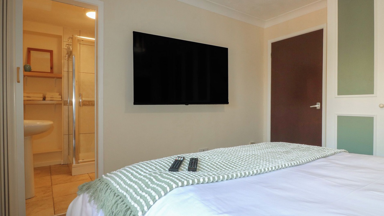 Photo of Bedroom in Plumtree