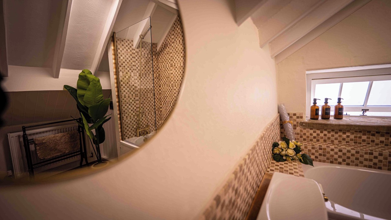 Photo of Bathroom in Metheringham