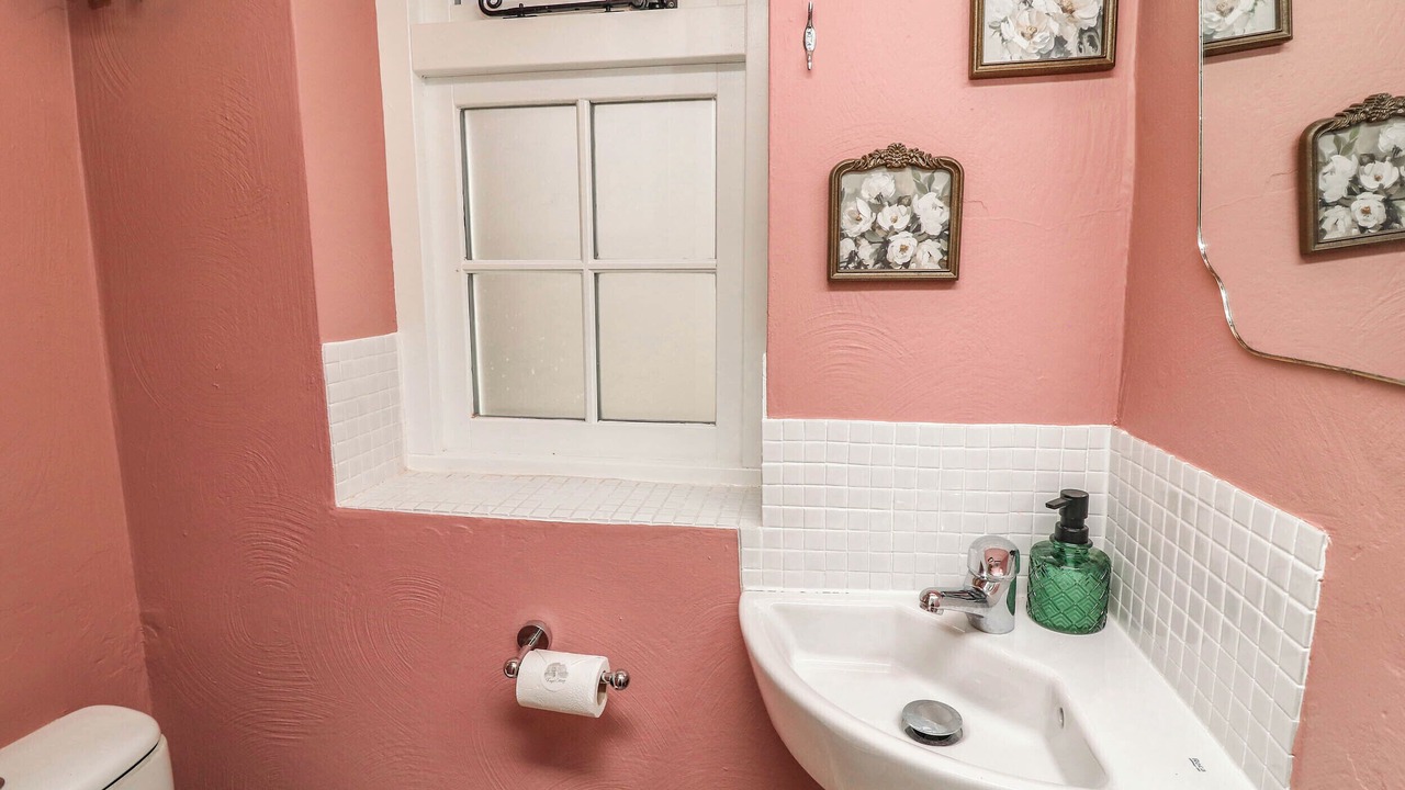 Photo of Bathroom in Metheringham