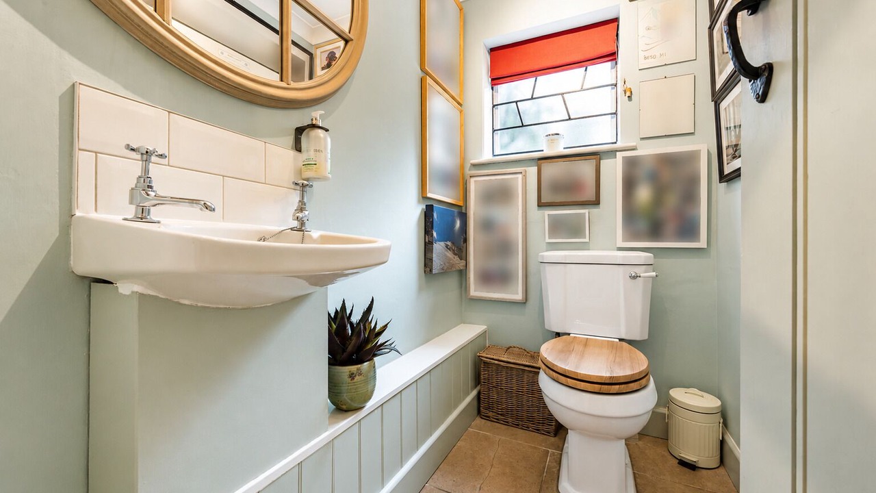 Photo of Bathroom in Hanmer