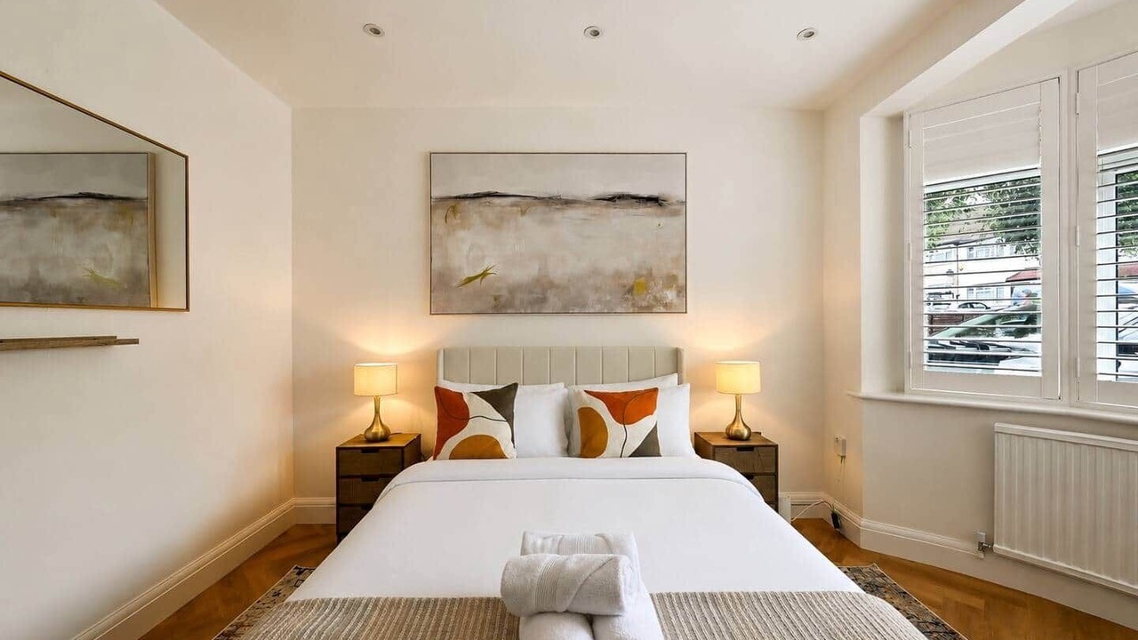 Photo of Bedroom in London Borough of Ealing