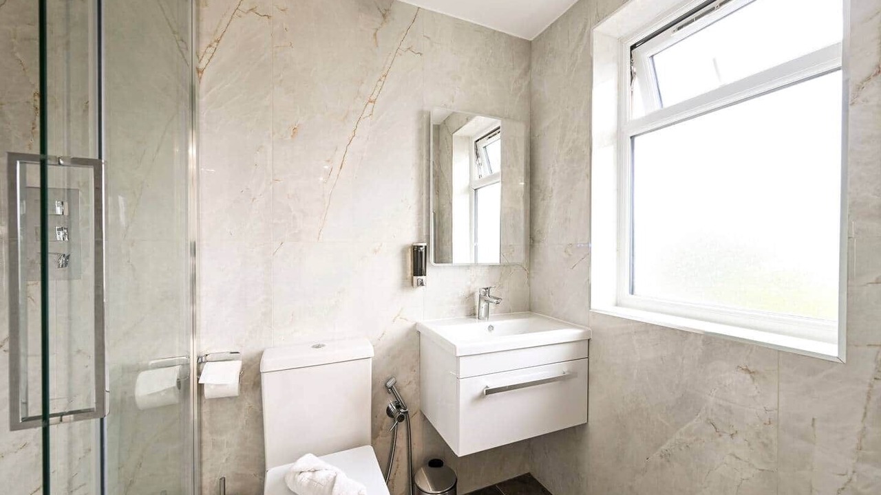 Photo of Bathroom in London Borough of Ealing