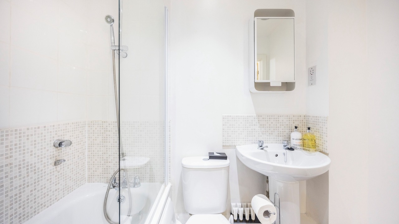 Photo of Bathroom in Hackney