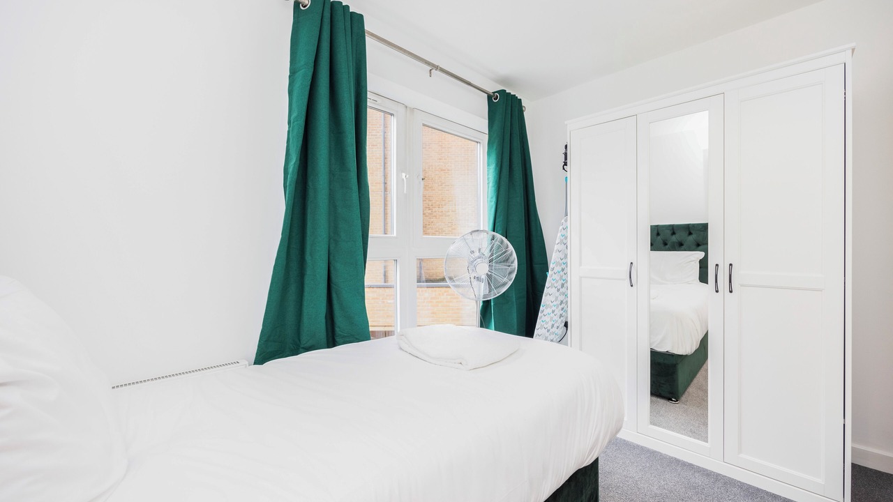 Photo of Bedroom in Hackney
