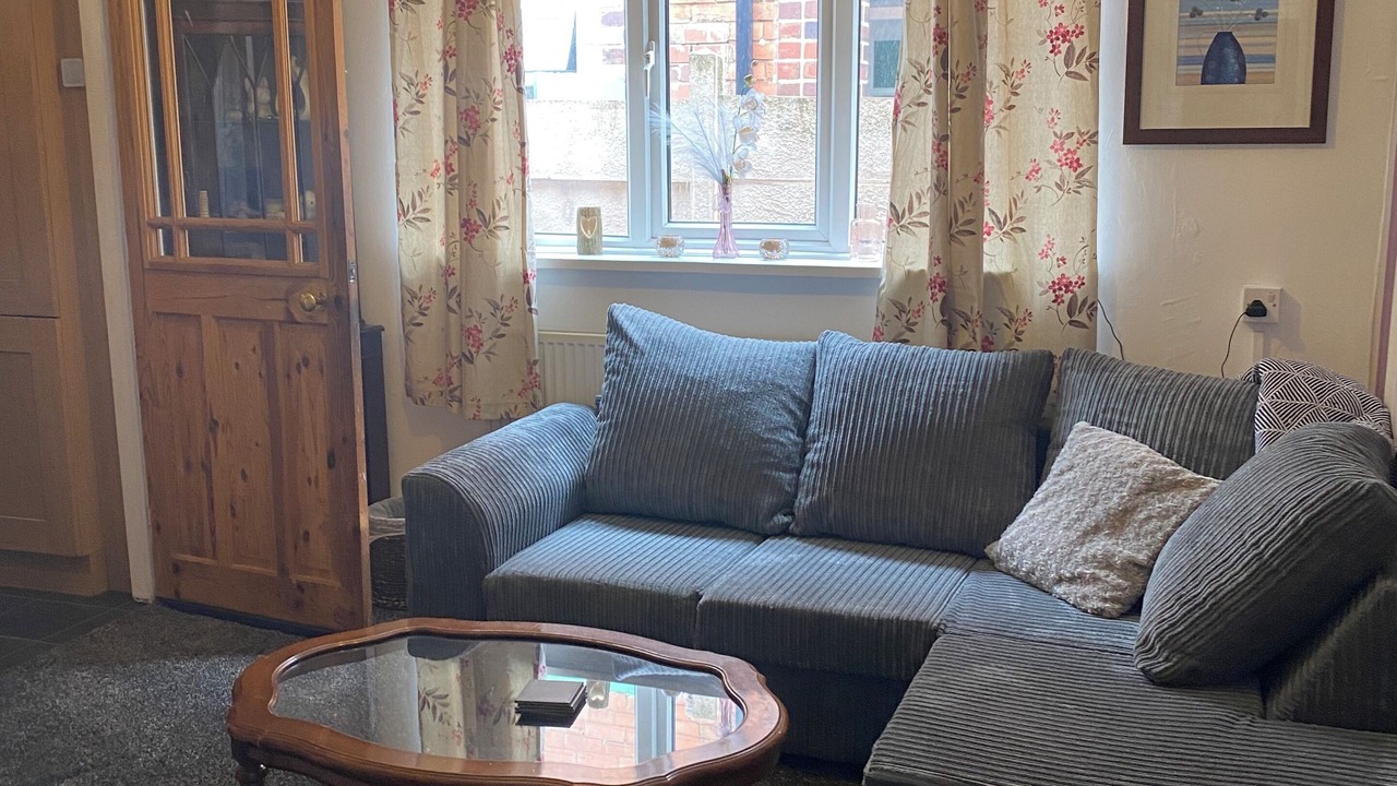 Photo of Livingroom in Leicester