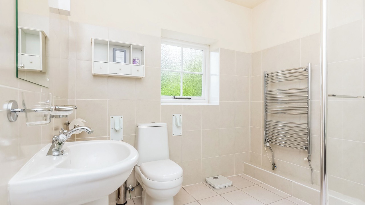 Photo of Bedroom in Stainton le Vale