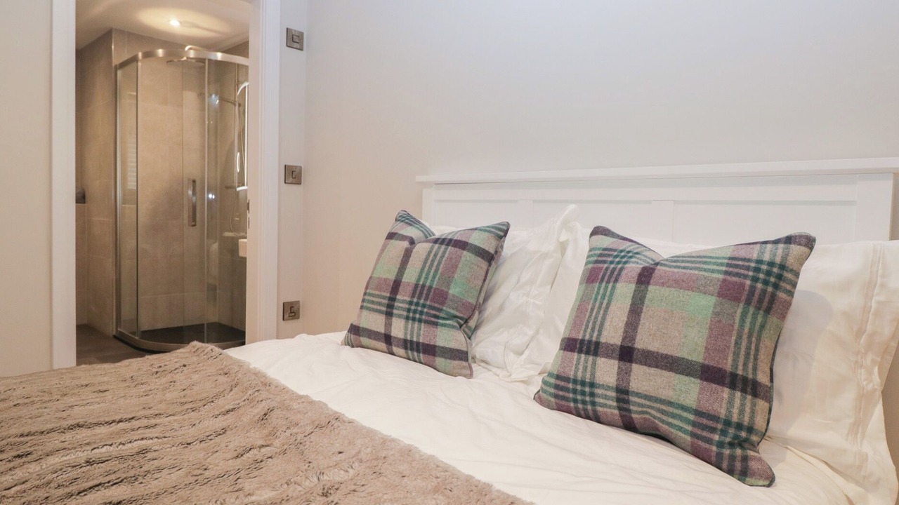 Photo of Bedroom in Clapham
