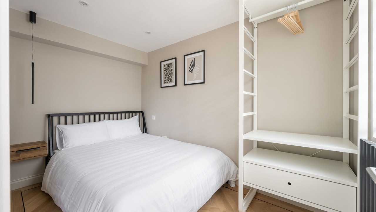 Photo of Bedroom in Hackney