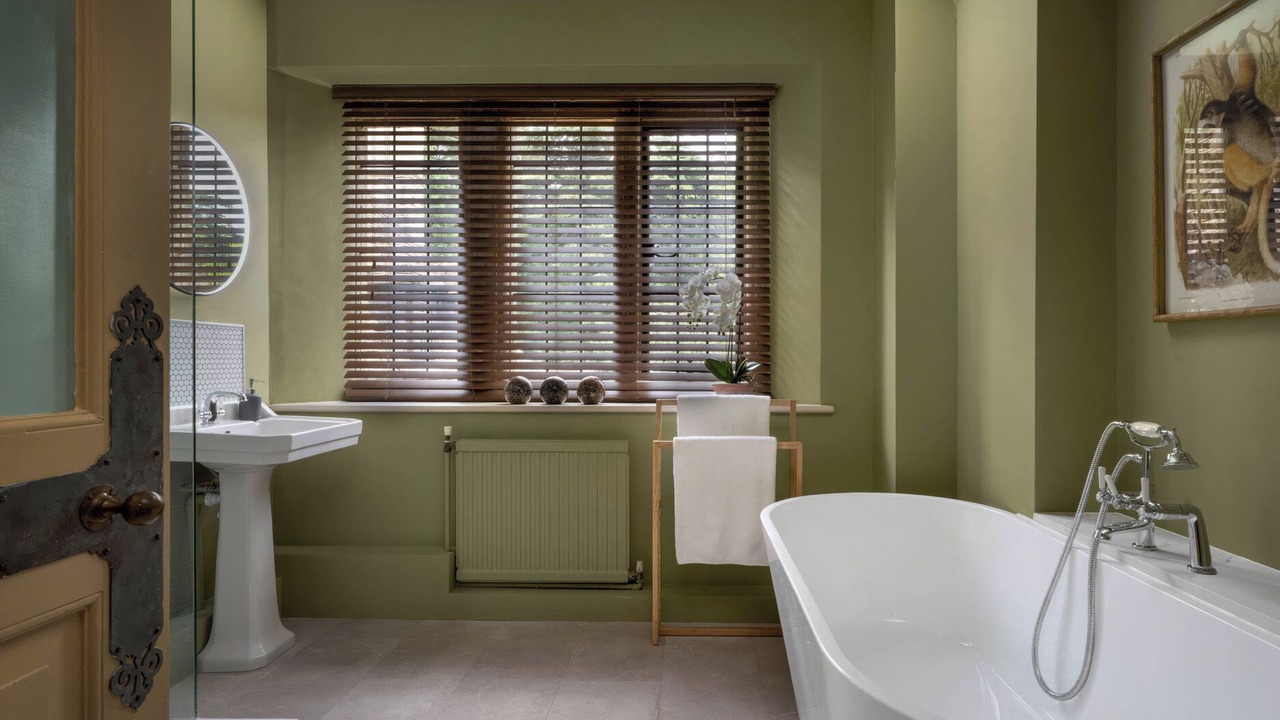 Photo of Bathroom in Polebrook