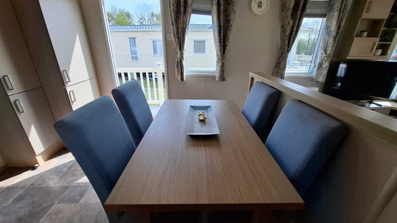 Photo of Others in Grimsby