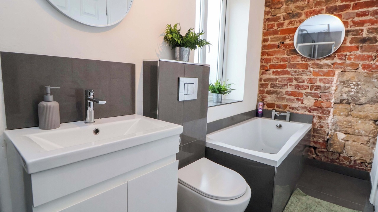 Photo of Bathroom in Wallasey