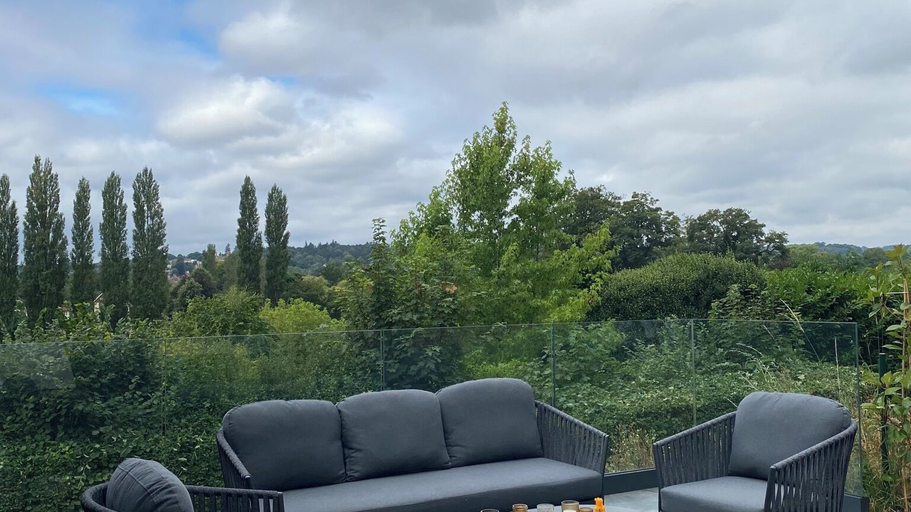 Photo of Patio Balcony in Henley