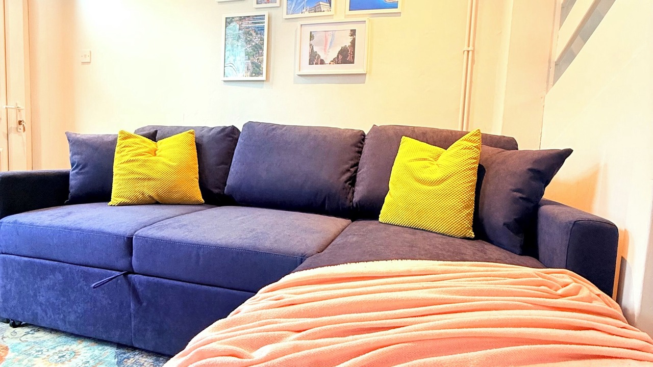Photo of Livingroom in Lincoln