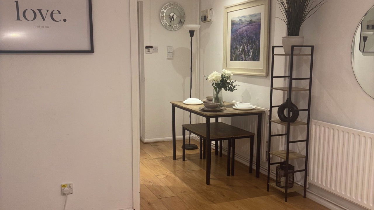 Photo of Livingroom in Nottingham