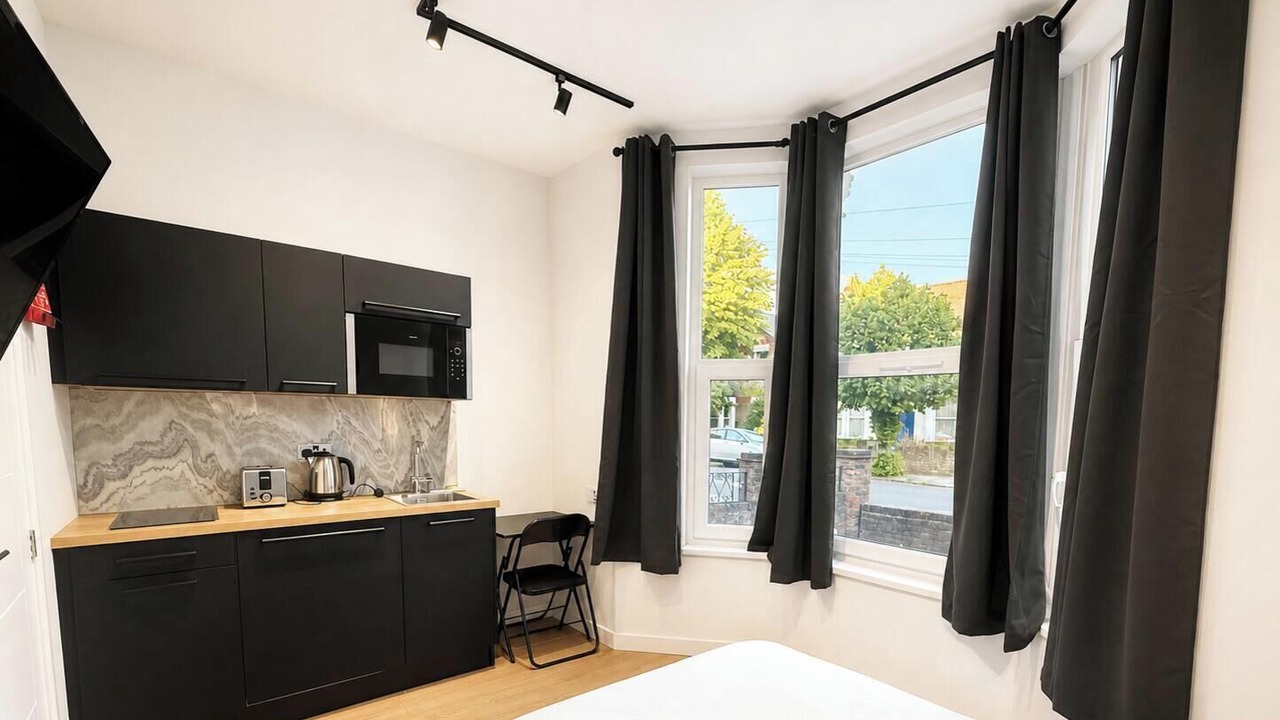 Photo of Bedroom in Hounslow Heath