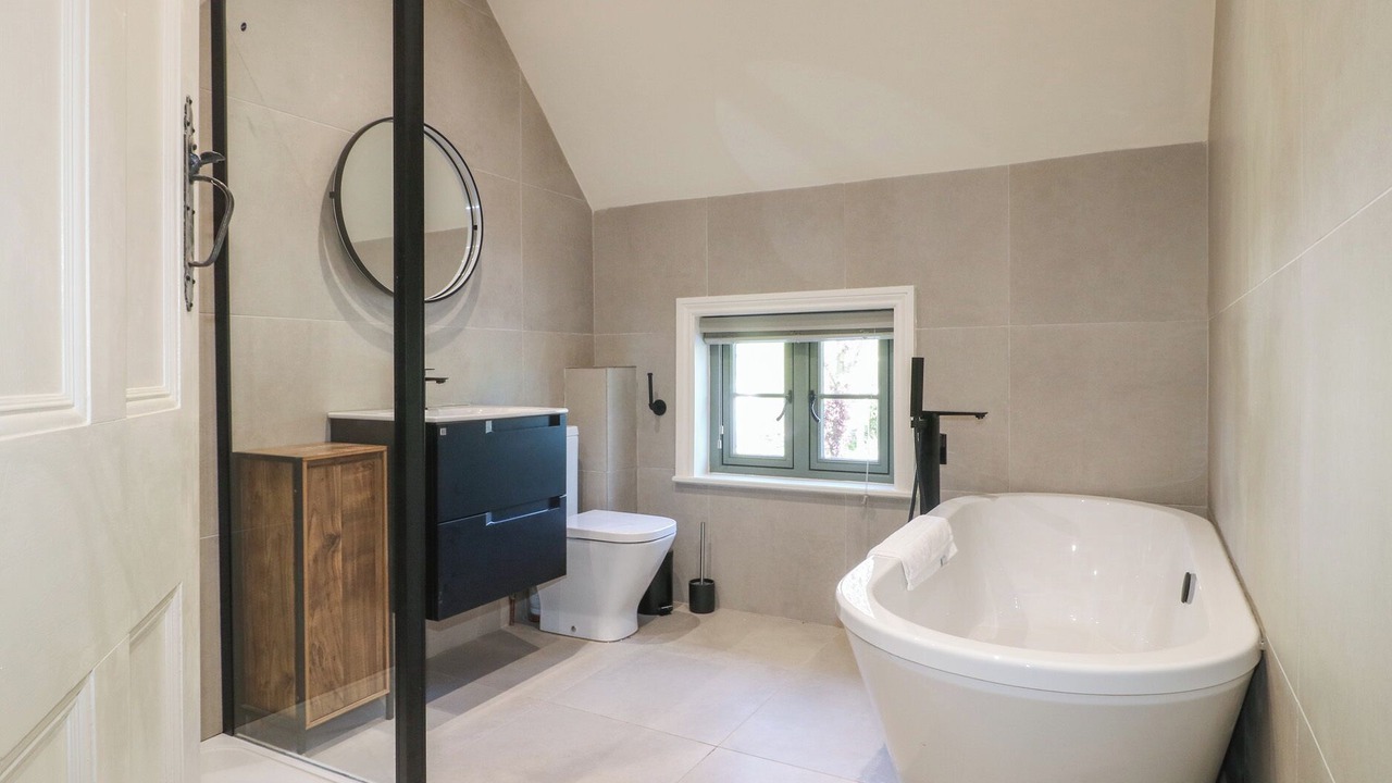Photo of Bathroom in Empingham