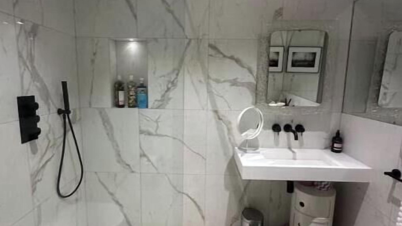Photo of Bathroom in Queen's Park