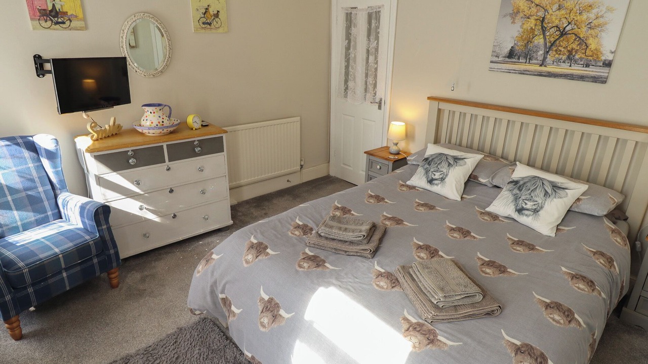 Photo of Bedroom in Louth