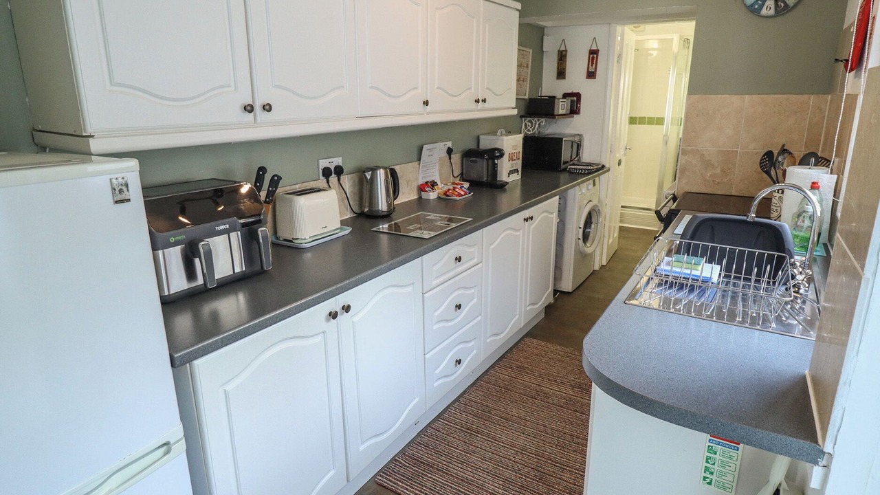 Photo of Kitchen in Louth