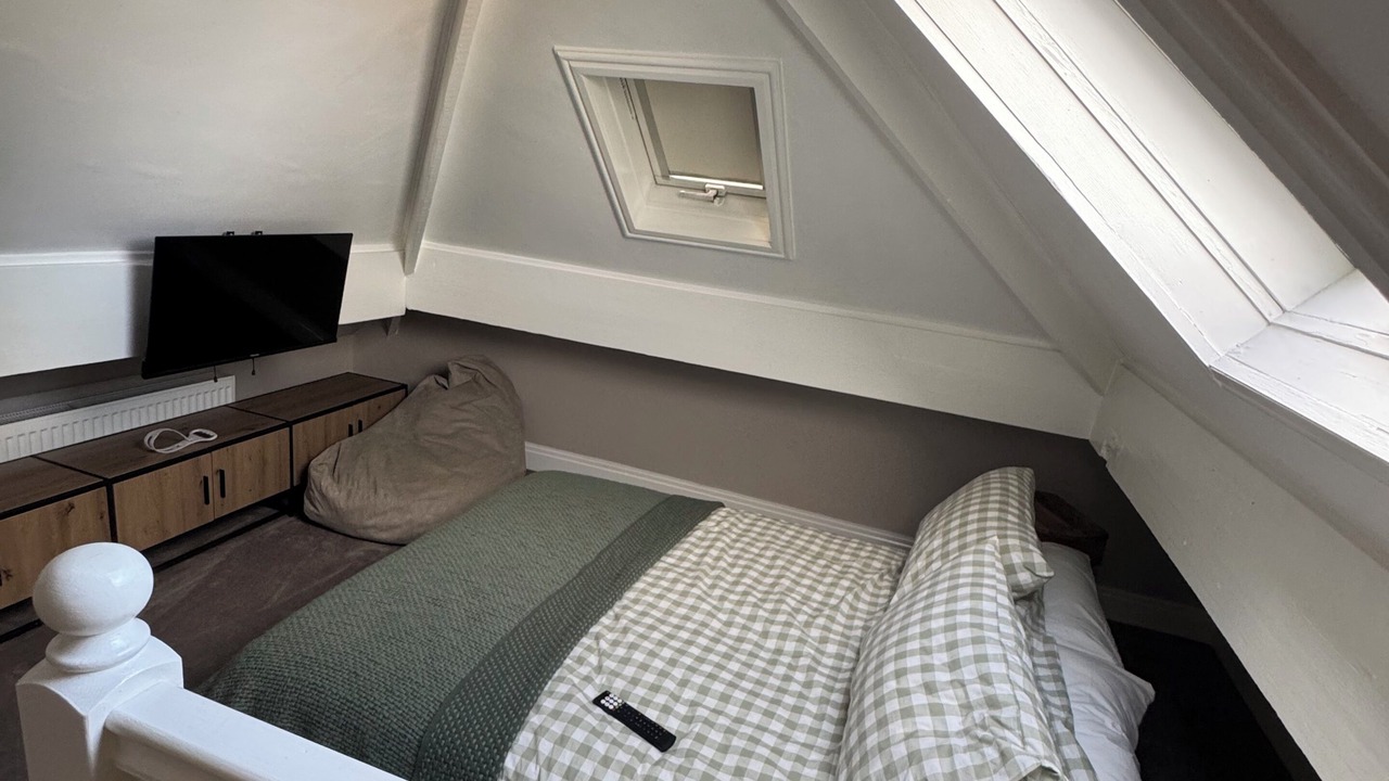 Photo of Bedroom in Harehills