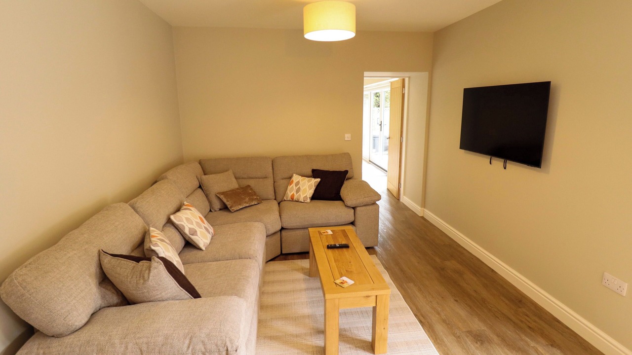 Photo of Livingroom in Alford