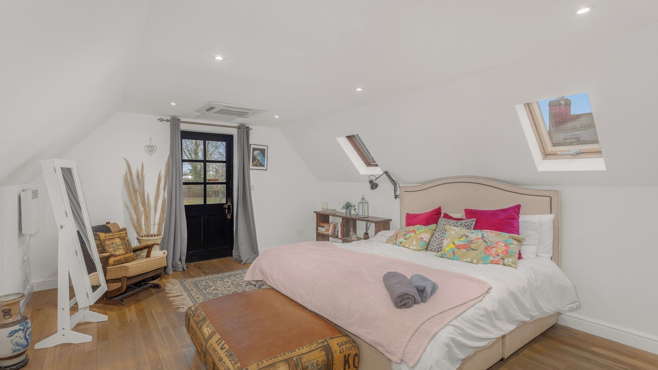 Photo of Bedroom in Gawcott