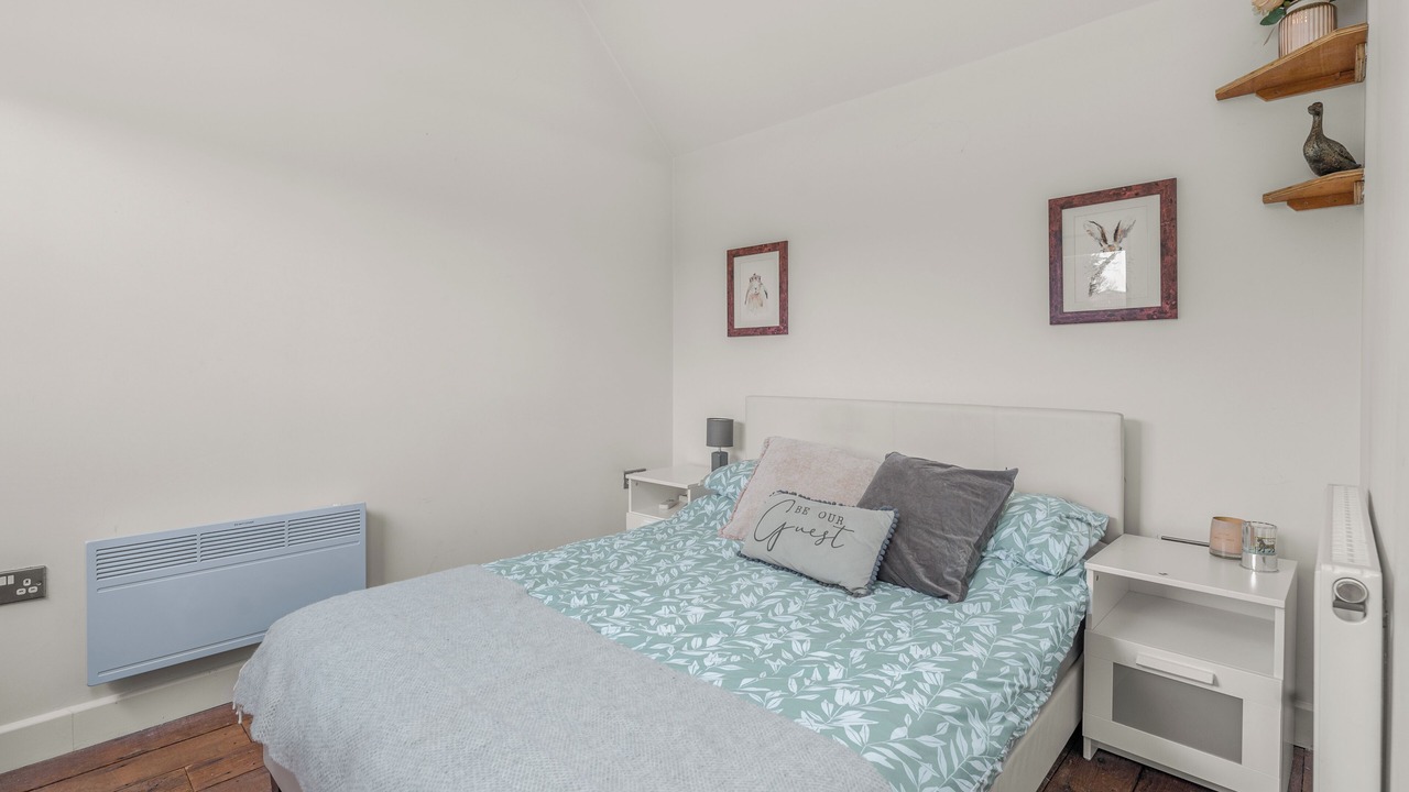 Photo of Bedroom in Gawcott