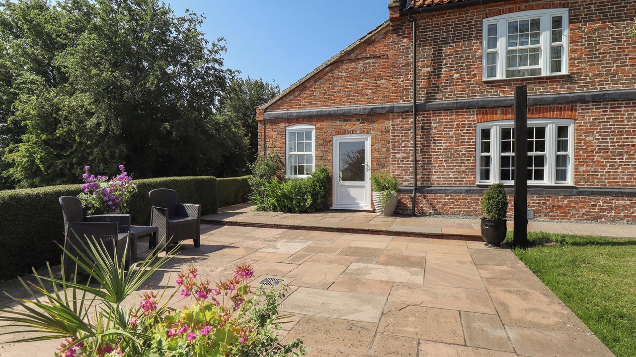Photo of Patio Balcony in Louth