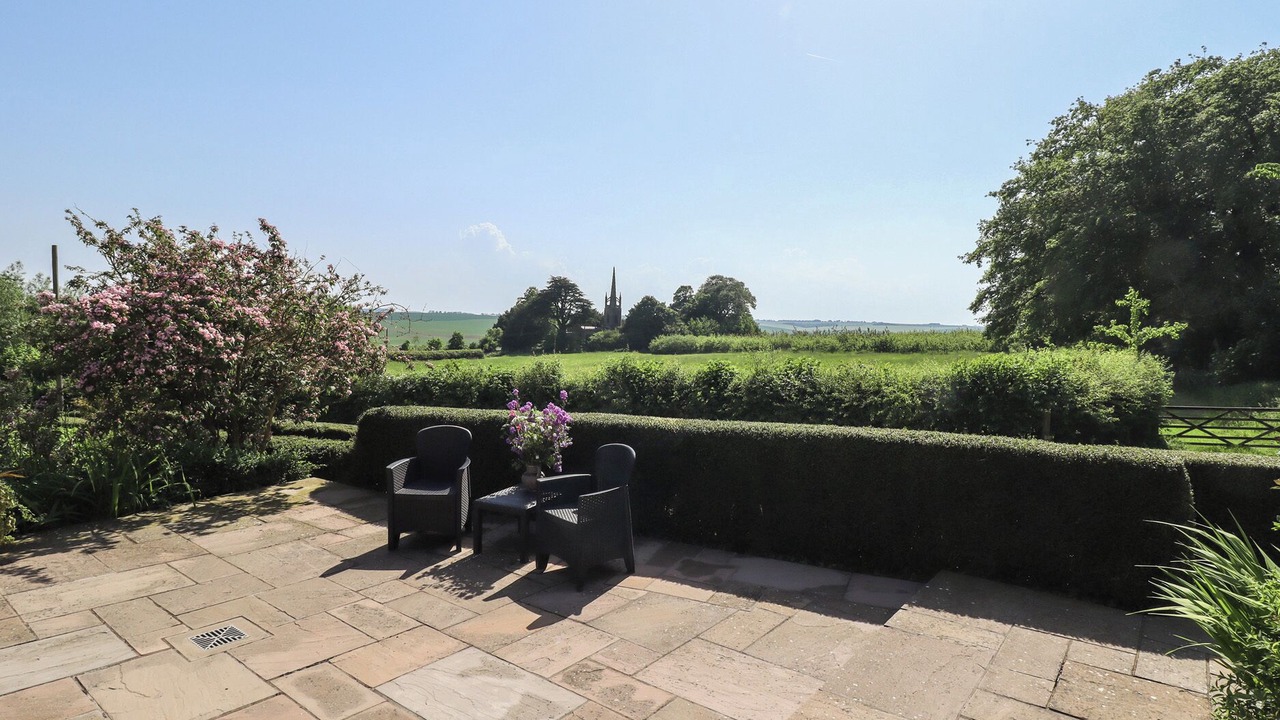 Photo of Patio Balcony in Louth