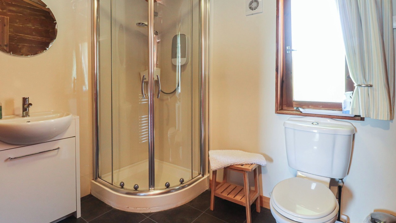 Photo of Bathroom in Pilling