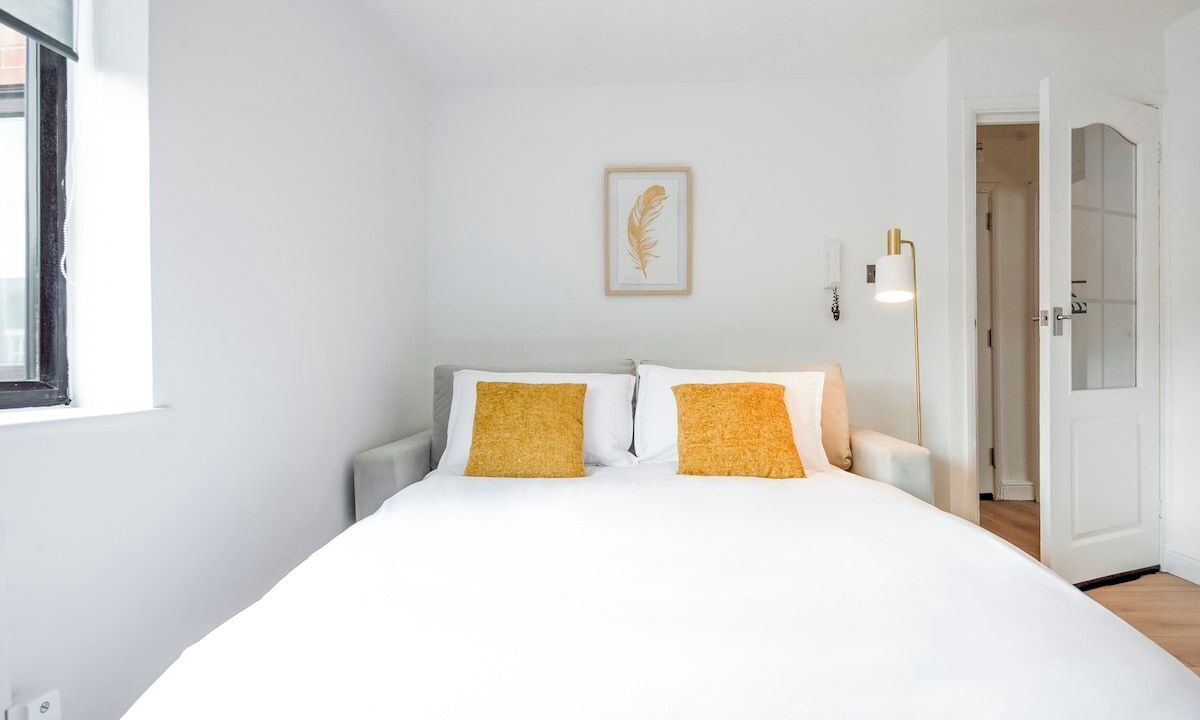 Photo of Bedroom in Rushden