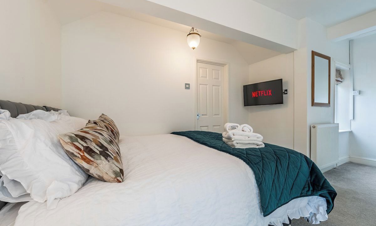 Photo of Bedroom in Thorney