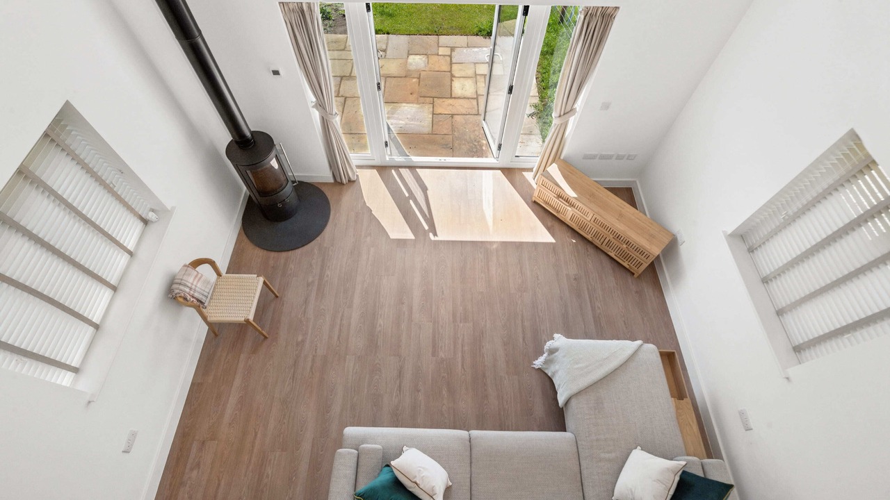 Photo of Livingroom in Stokenchurch