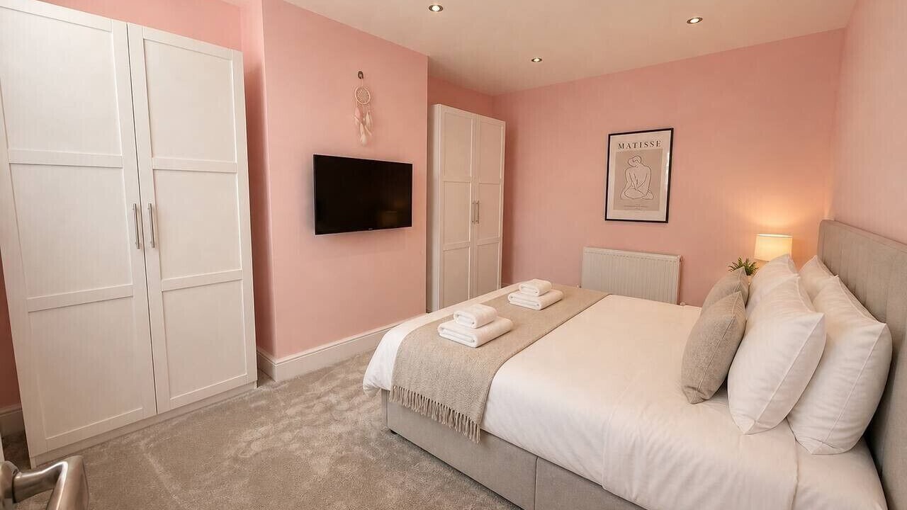 Photo of Bedroom in Walkden