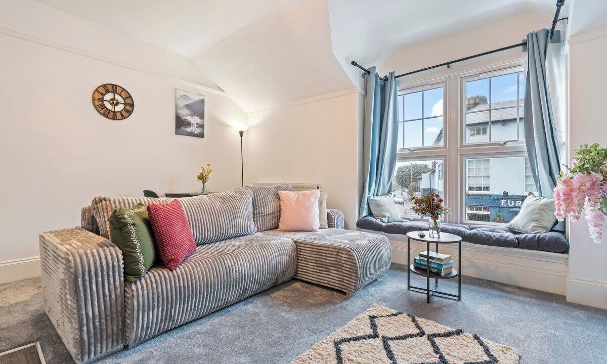 Photo of Livingroom in West Molesey