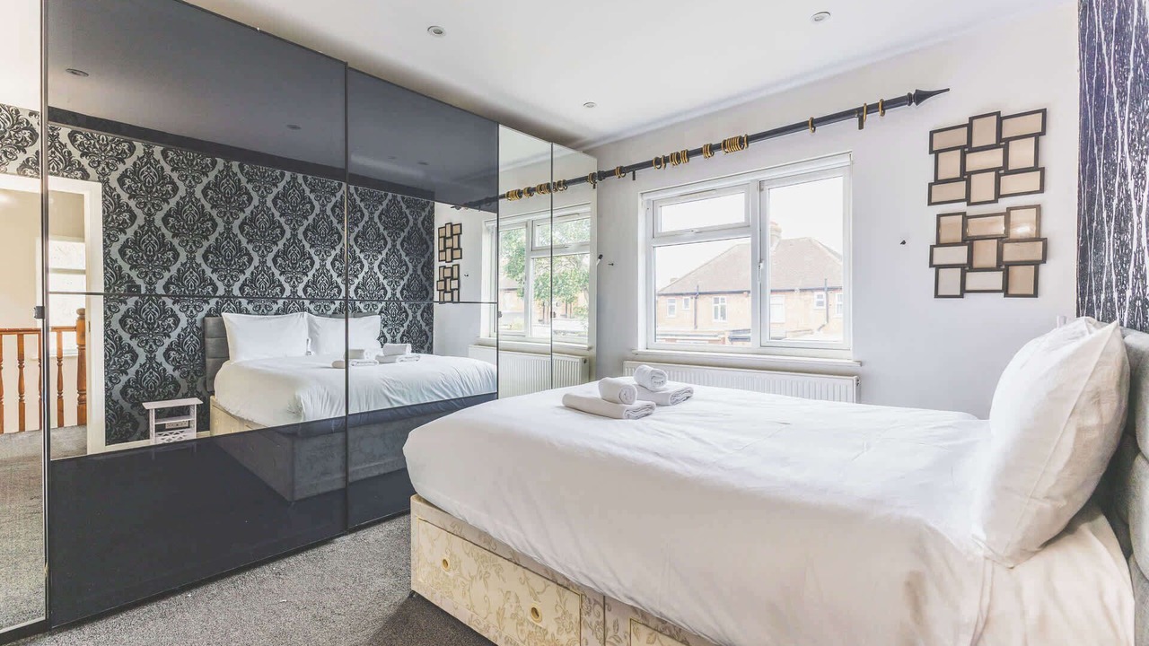 Photo of Bedroom in Southall Green