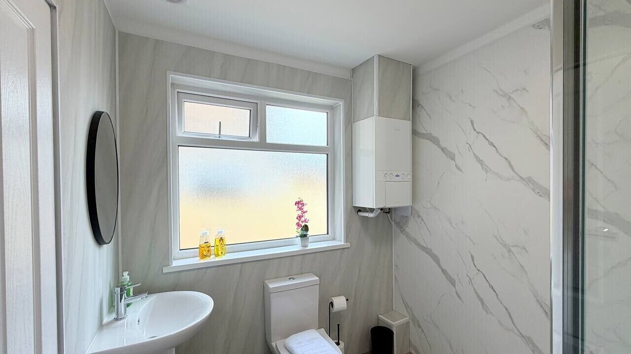 Photo of Bathroom in Cleethorpes