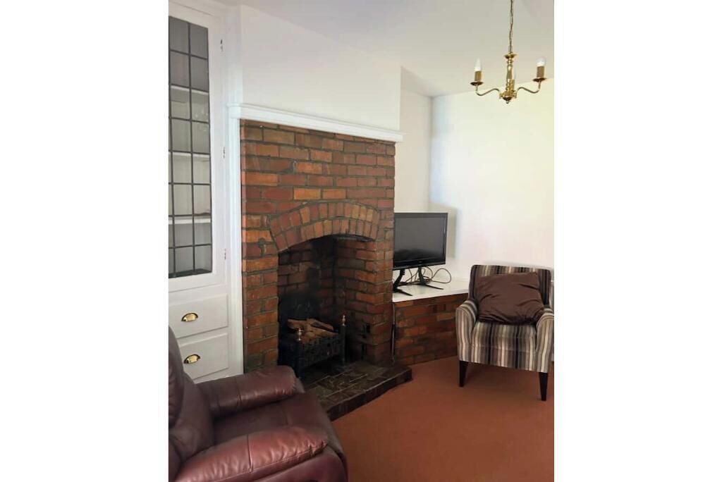 Photo of Livingroom in Hoyland